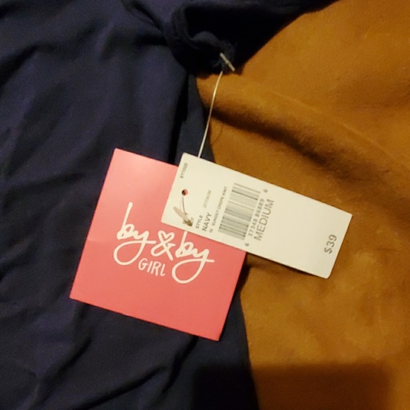 NWT blouse - Picture 3 of 4